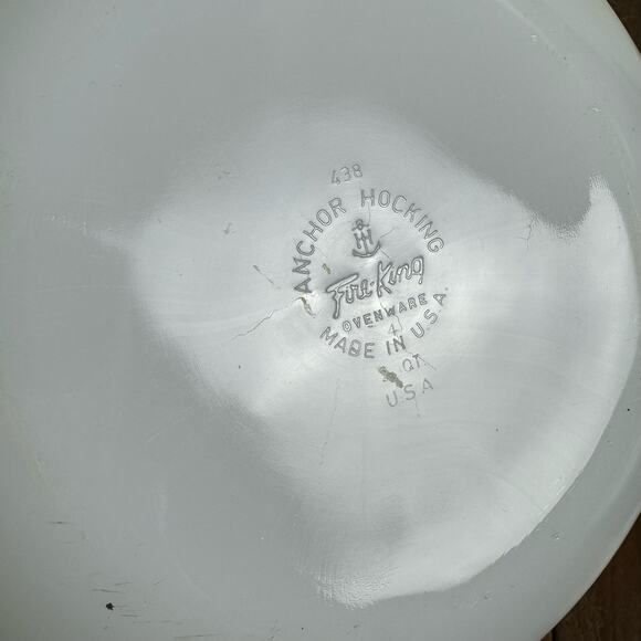 Fire‎ King Anchor Hocking Blue Corn Flower 438 Round 2 Quart Casserole Dish - Picture 6 of 7